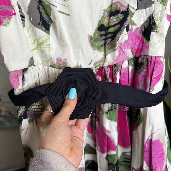 ELLE Floral Dress - Picture 4 of 5